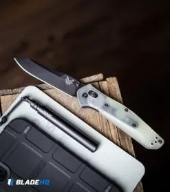 Benchmade 940 Osborne AXIS Lock Knife Natural G-10 (3.4" Black M4) -Knife Shop Benchmade 940 Osborne AXIS Lock Knife Natural G 10 Black M4 BHQ 114142 kp crate web